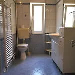 Apartamento With Swimming Pool Banjol, Rab - 11382 *