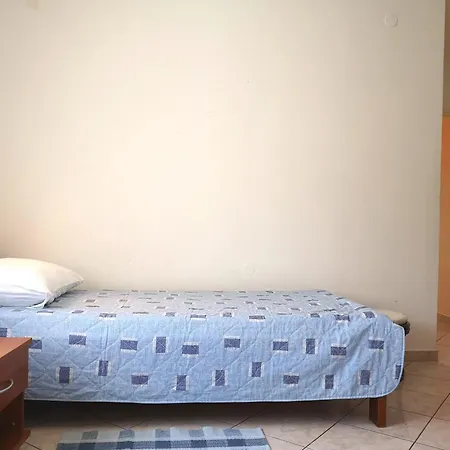 Apartment Apartments With Swimming Pool Banjol, Rab - 11382