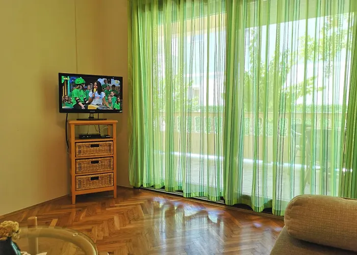 Apartman With Swimming Pool Banjol, Rab - 11382 Banjol
