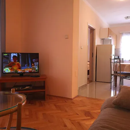 Apartments With Swimming Pool Banjol, Rab - 11382 * Banjol